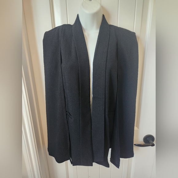 Sophie Rue No. 1 Drape Cape in Stark Black Size Medium | EUC Like New - Picture 3 of 13